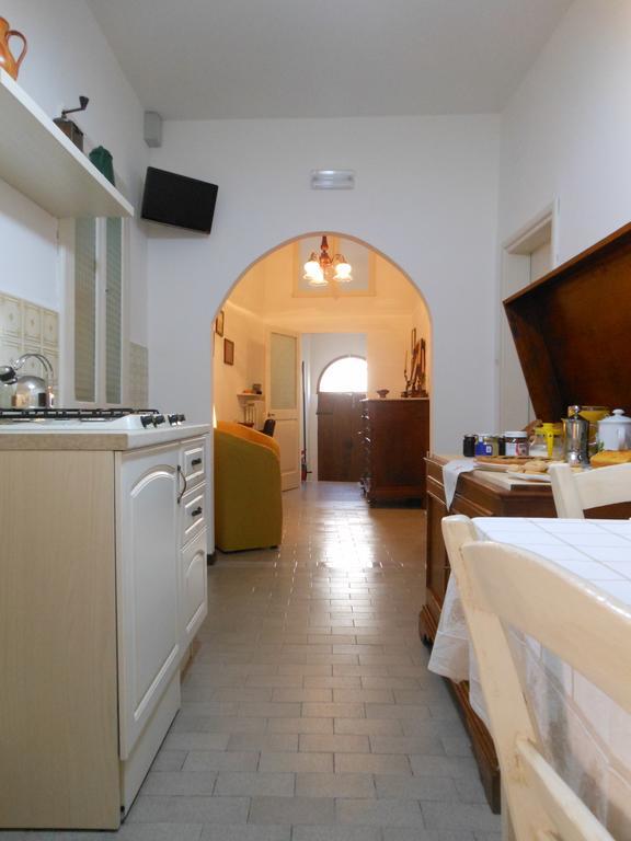 B&B Le Stanze Del Chiostro Serra deʼ Conti Extérieur photo